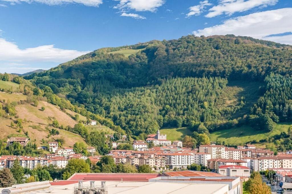 Magnifica Casa Con Jardin, Bbq E Hidromasaje Βίλα Leitza  Εξωτερικό φωτογραφία